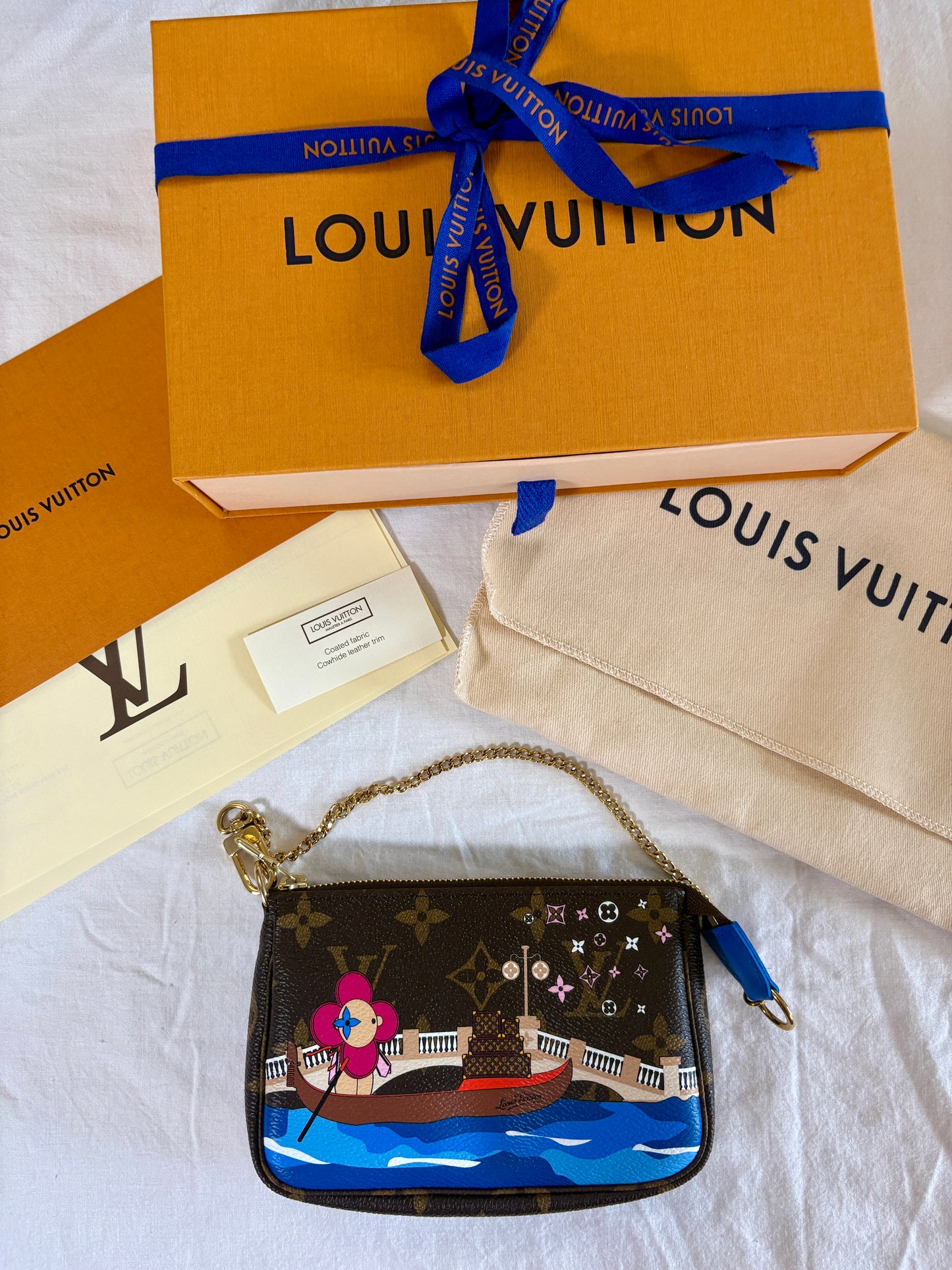 Louis Vuitton Mini Pochette Accessoires Venice Gondola Xmas Animation 2022 Vivienne Monogram