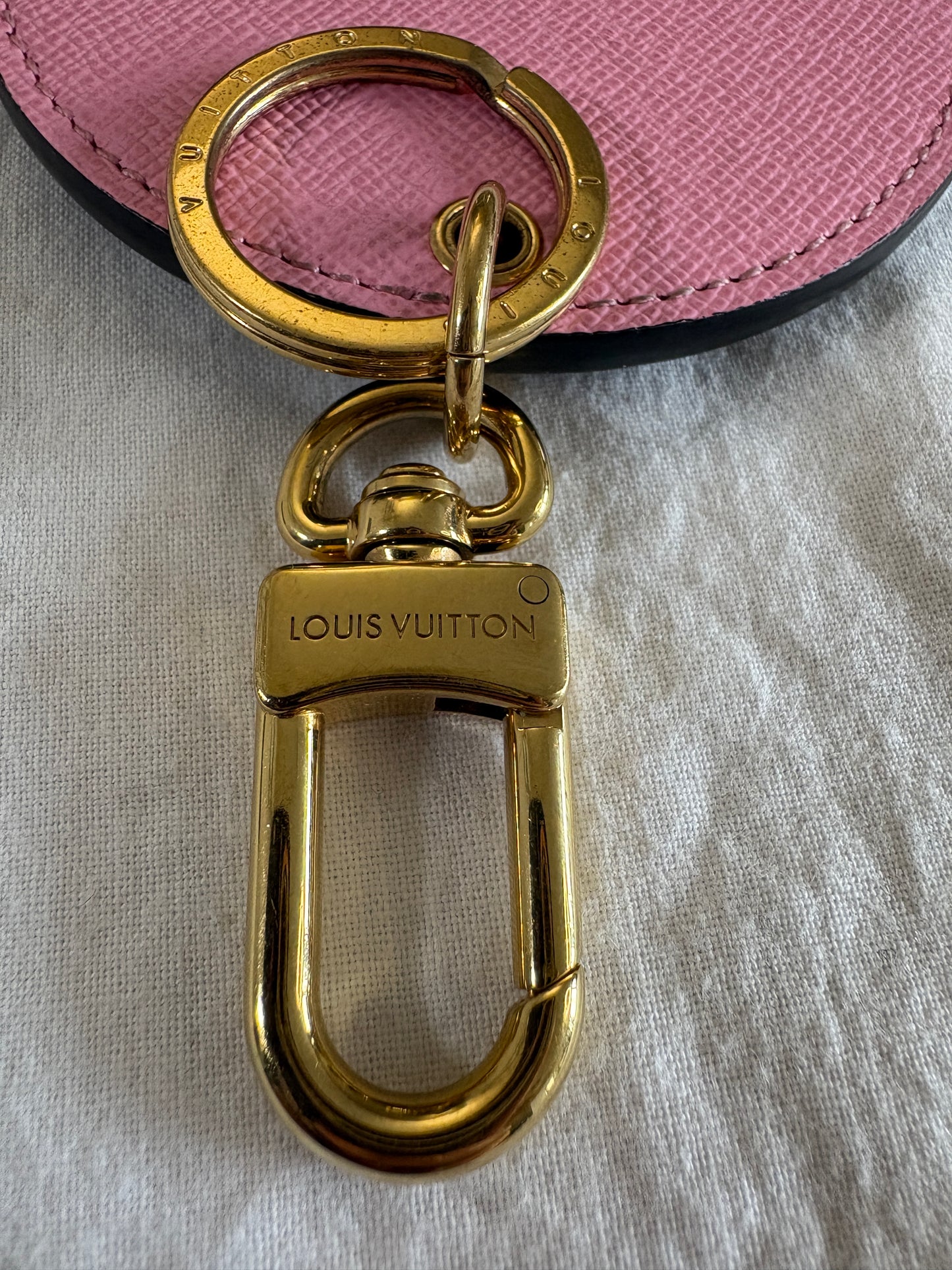 Louis Vuitton Vivienne Bag Charm Paris - Limited Holiday Edition 2022