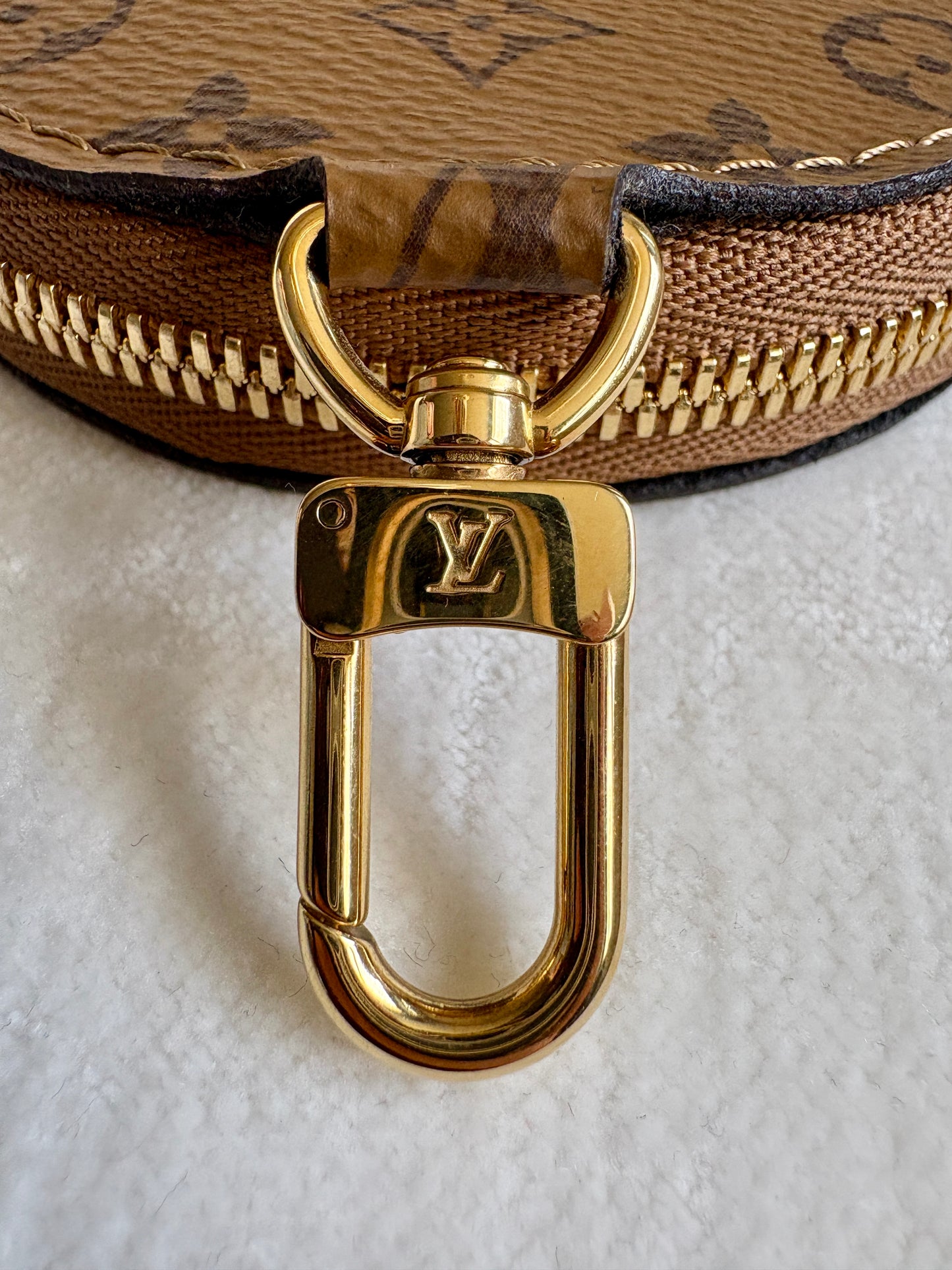 Louis Vuitton Round Coin Purse Monogram Reverse Canvas – Neu mit Box