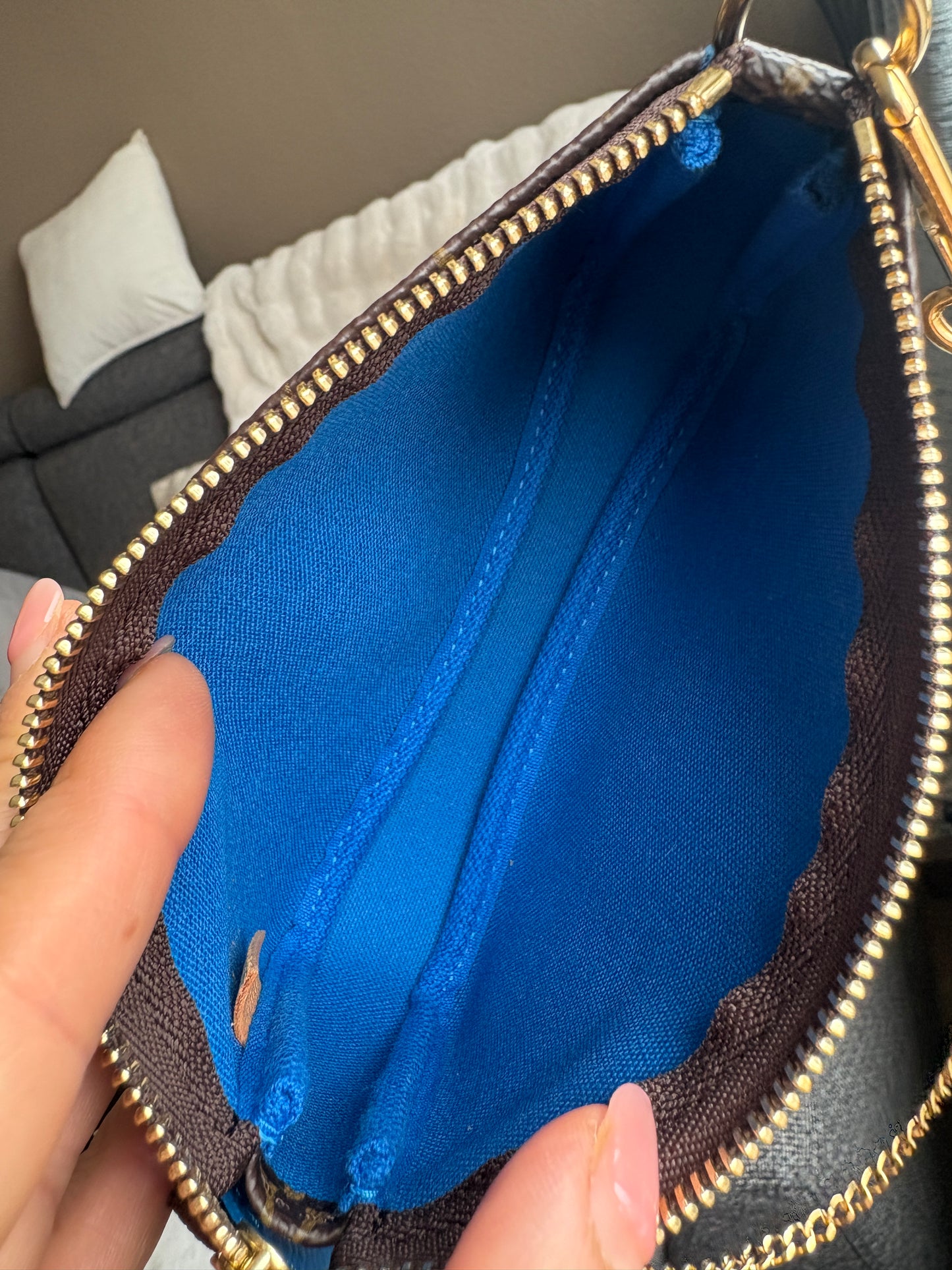 Louis Vuitton Mini Pochette Accessoires Venice Gondola Xmas Animation 2022 Vivienne Monogram