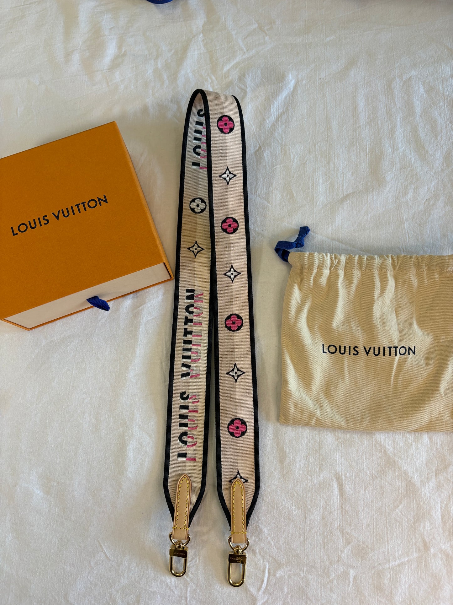 Louis Vuitton Bandoulière Schulterriemen Jacquard Black /Pink — Ungetragen