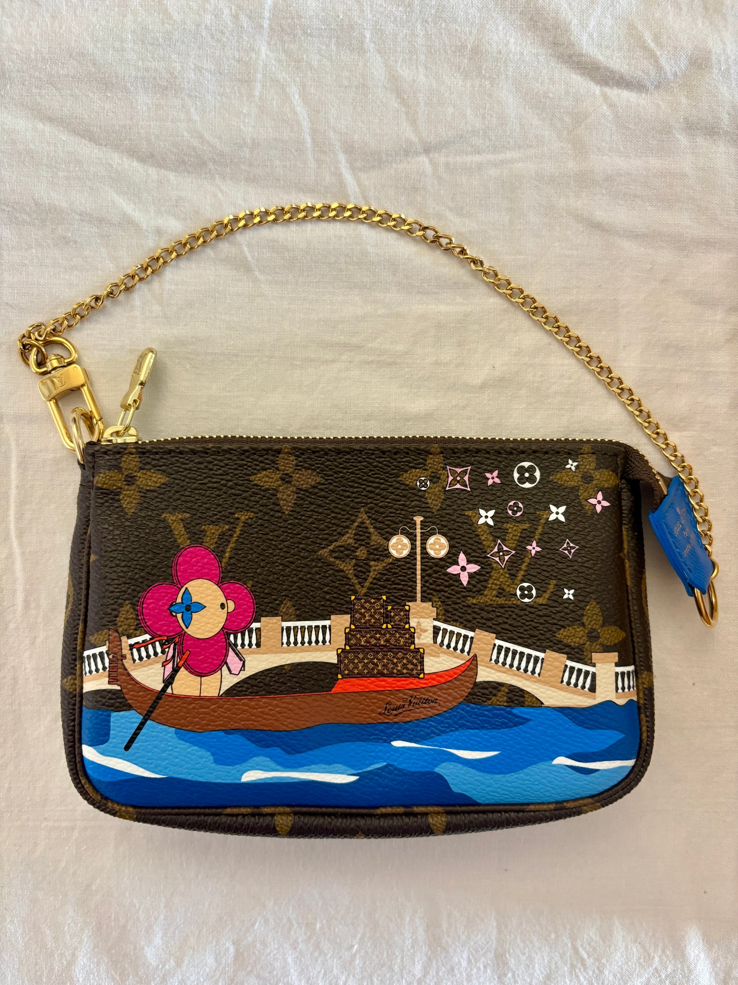 Louis Vuitton Mini Pochette Accessoires Venice Gondola Xmas Animation 2022 Vivienne Monogram