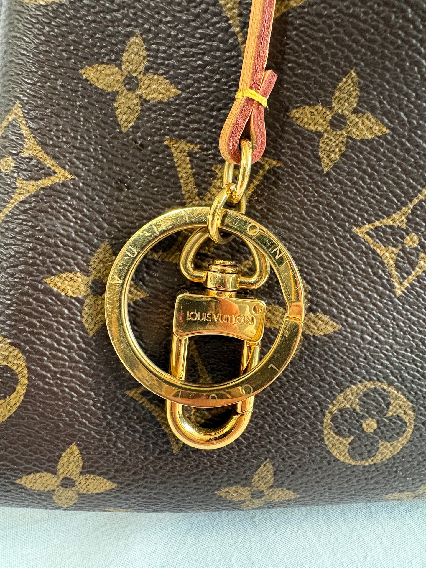 - Sold -Louis Vuitton Artsy MM Monogram Canvas - Authentifiziert