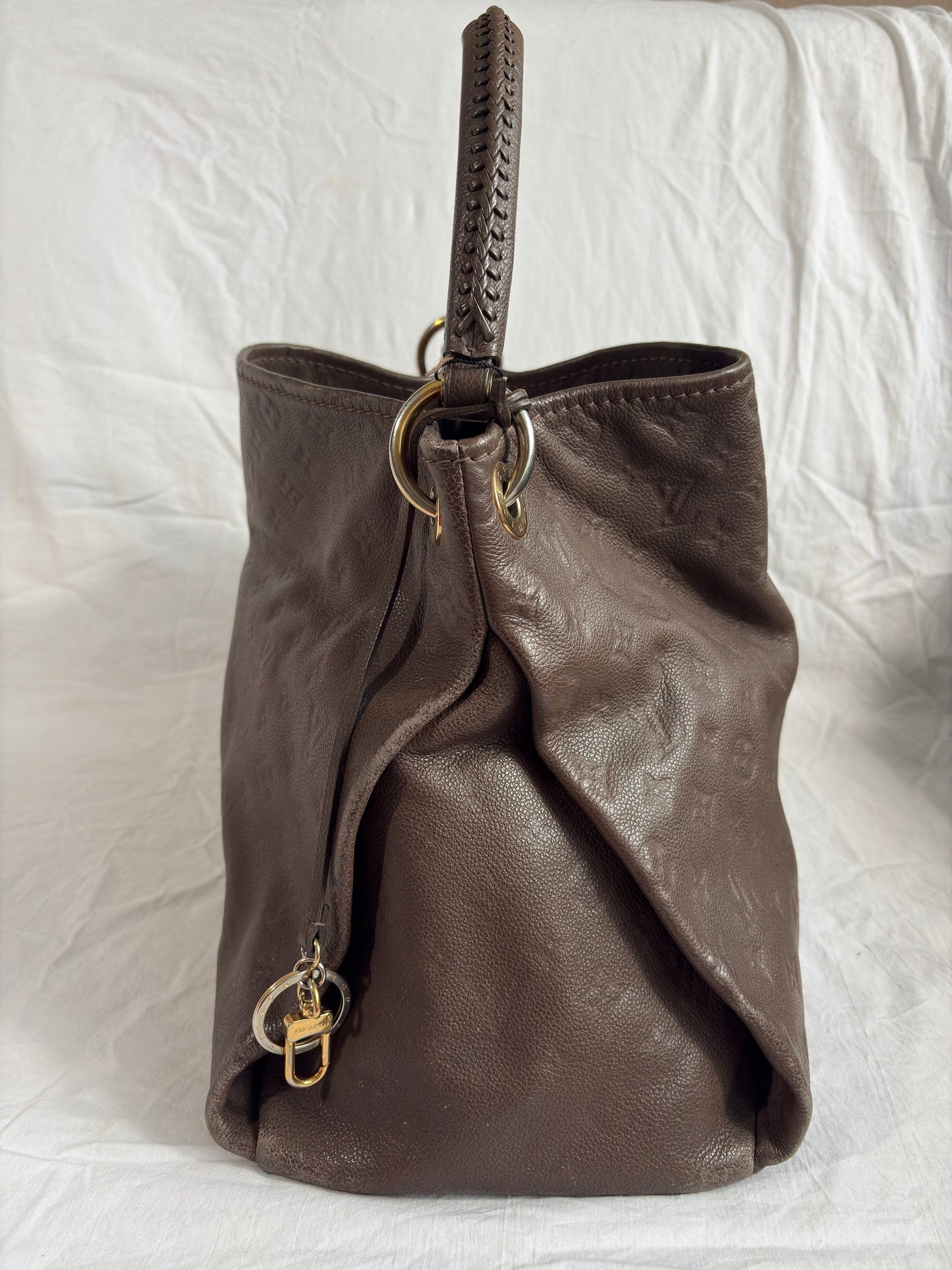 - Sold - Louis Vuitton Artsy MM Empreinte – Monogram Braun Leder