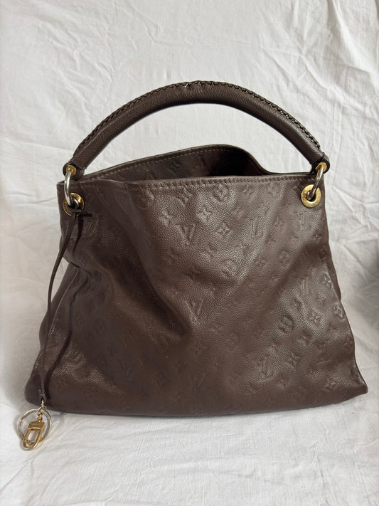 - Sold - Louis Vuitton Artsy MM Empreinte – Monogram Braun Leder