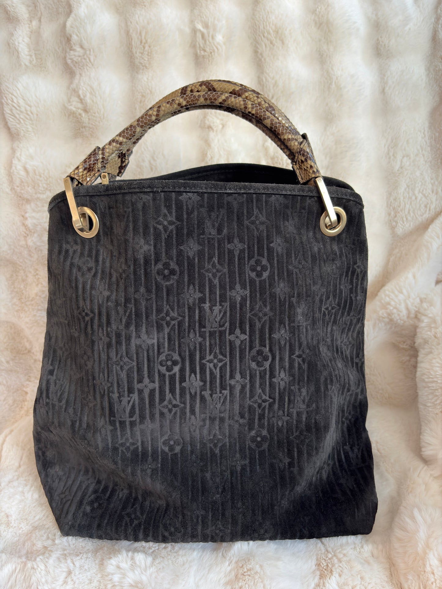 -Sold- Louis Vuitton Whisper Python
Collection Automne / Hiver 2008
